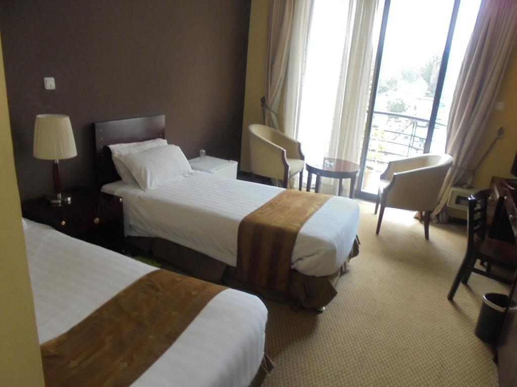 Soramba Hotel Business Plc Аддис-Абеба Экстерьер фото